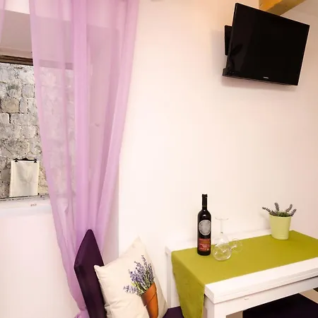 Lavender Garden - Ground Floor - 1 *